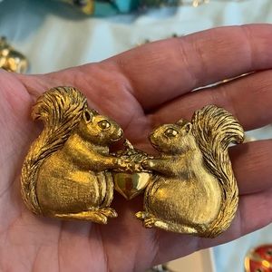 Vintage mini D N rare squirrel belt